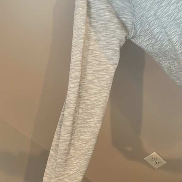 Calvin Klein Hooded Sweatshirt SZ L Gray & White Long Sleeve - Picture 6 of 13